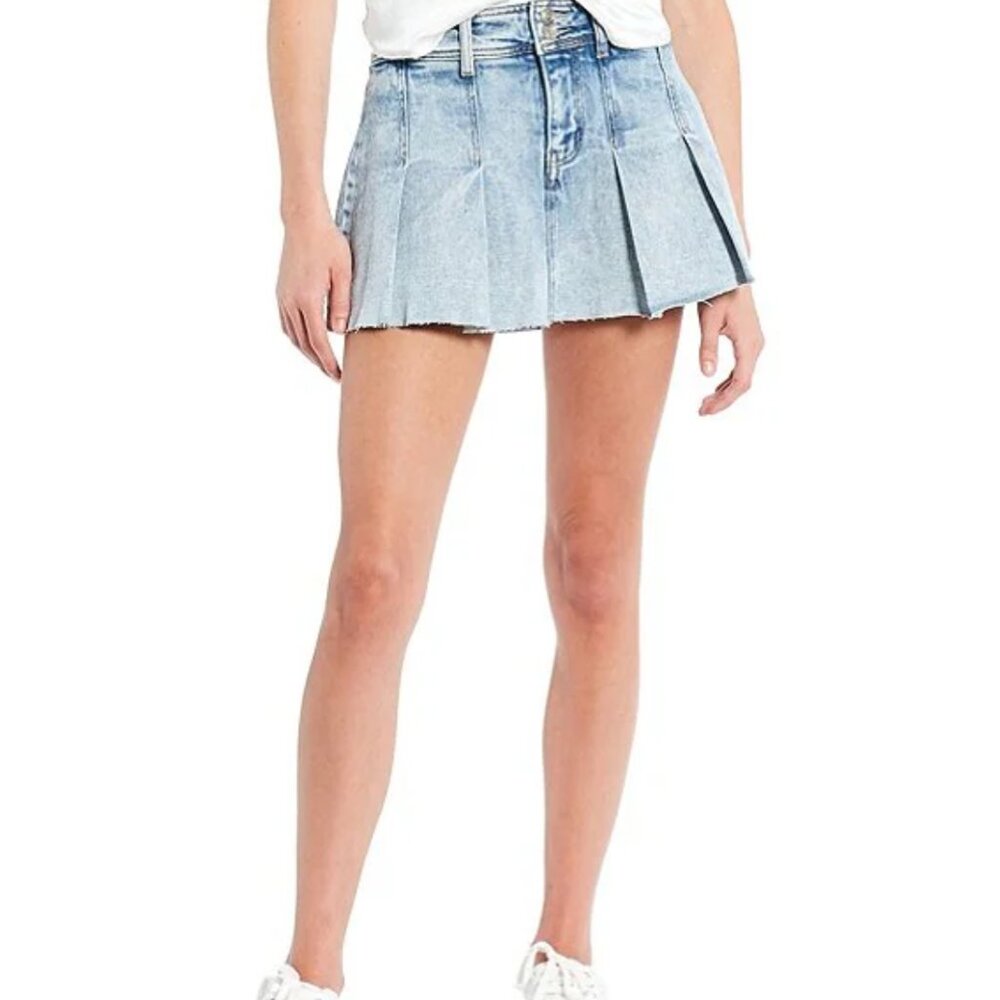 GB Pleated Denim Mini Skort Sz S in Light Blue